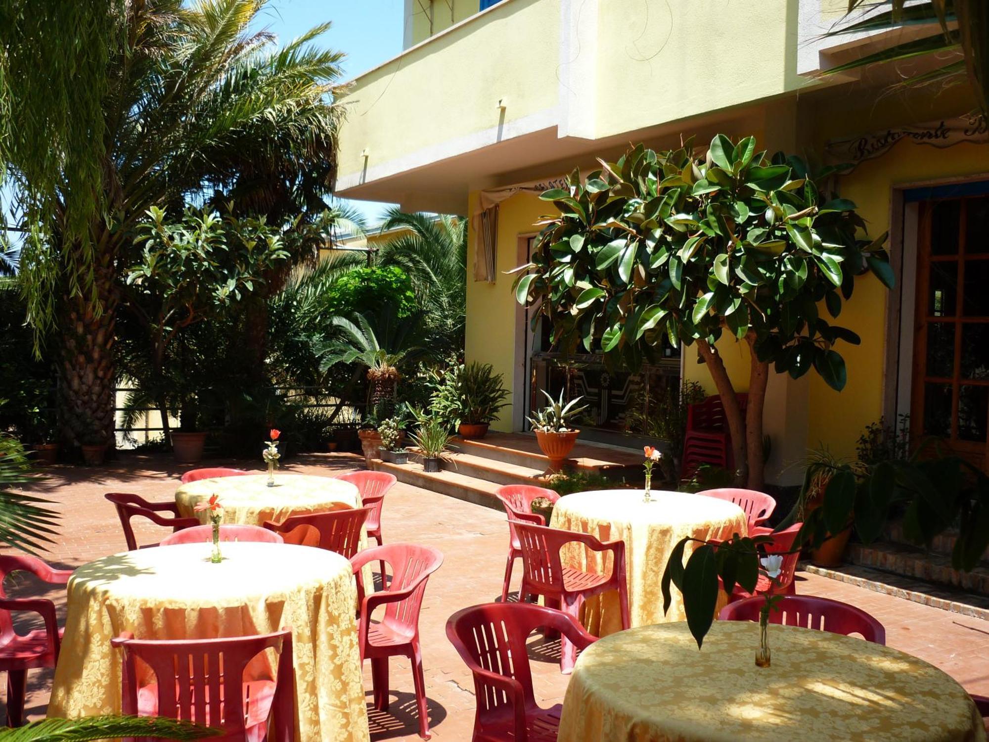 Hotel Alexander Santa Domenica  Bagian luar foto