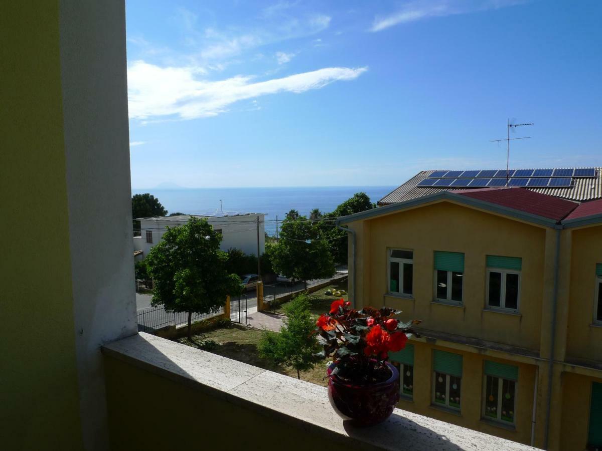 Hotel Alexander Santa Domenica  Bagian luar foto