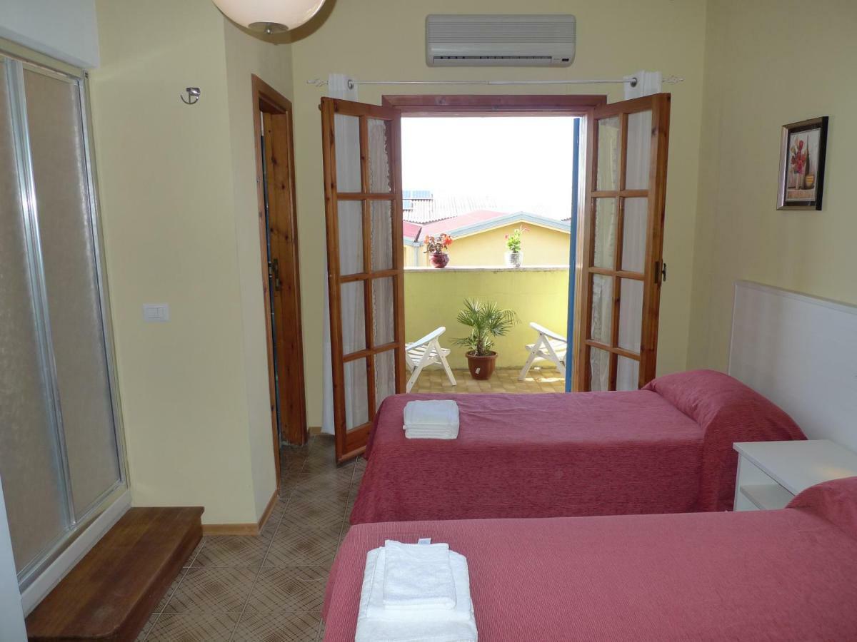 Hotel Alexander Santa Domenica  Bagian luar foto