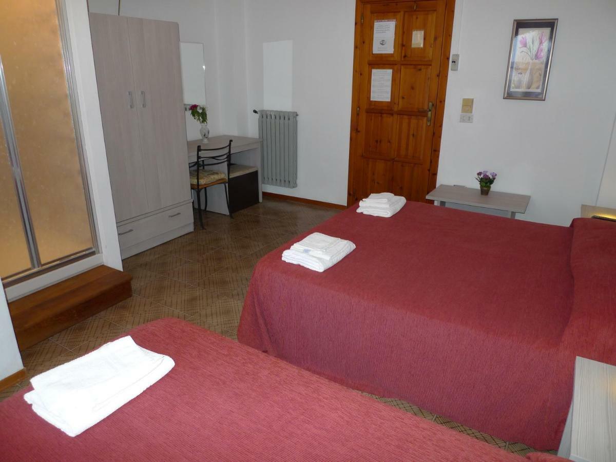 Hotel Alexander Santa Domenica  Bagian luar foto